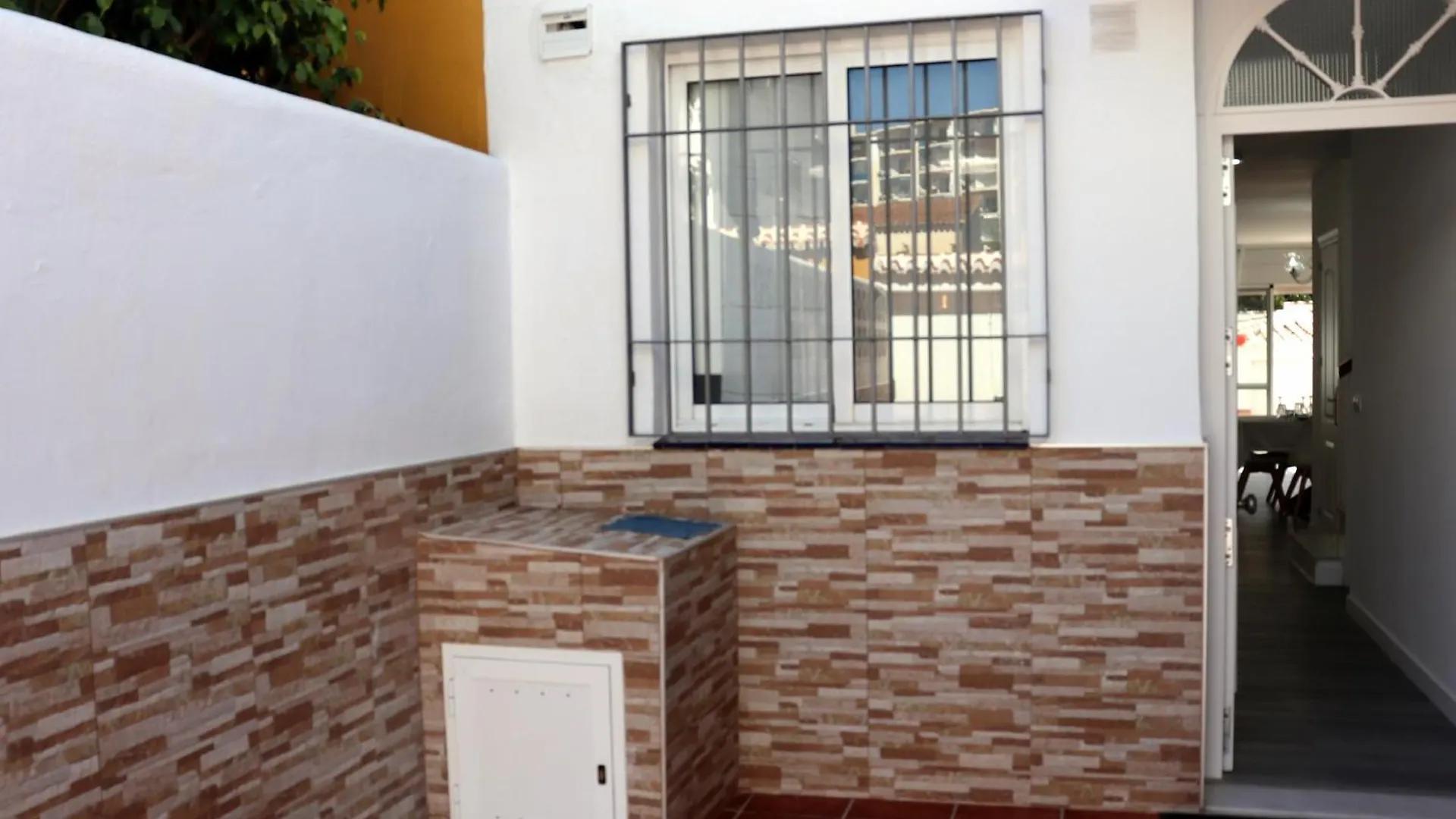 Nerja Casa Zuloaga Holidays Piscina Y Playa Villa 0*,  Spagna